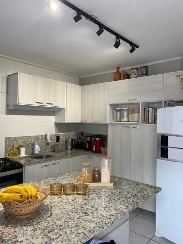 imagem 4 - Casa a venda no bairro Três Vendas, com 3 dormitórios, de 198m². imagem 4 - Casa a venda no bairro Três Vendas, com 3 dormitórios, de 198m².