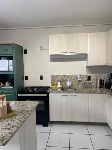 imagem 5 - Casa a venda no bairro Três Vendas, com 3 dormitórios, de 198m². imagem 5 - Casa a venda no bairro Três Vendas, com 3 dormitórios, de 198m².