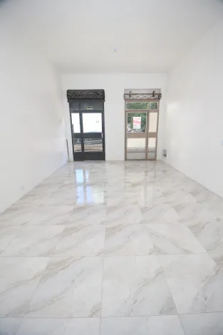 imagem 3 - Sala Comercial Ampla e Reformada no Centro de Pelotas - Localização Estratégica para o Seu Negócio! imagem 3 - Sala Comercial Ampla e Reformada no Centro de Pelotas - Localização Estratégica para o Seu Negócio!