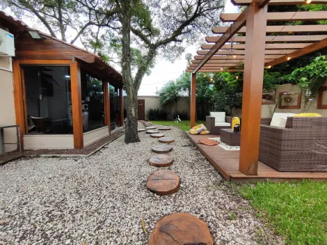 imagem 4 - Vende-se excelente casa com potencial para uso comercial e residencial em localização estratégica! Ideal para quem busca conforto e praticidade. imagem 4 - Vende-se excelente casa com potencial para uso comercial e residencial em localização estratégica! Ideal para quem busca conforto e praticidade.