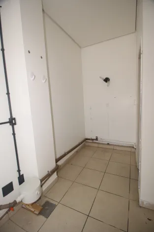 imagem 3 - Loja para Aluguel no Condomínio Cambridge ? Excelente Visibilidade e Alto Fluxo de Pessoas imagem 3 - Loja para Aluguel no Condomínio Cambridge ? Excelente Visibilidade e Alto Fluxo de Pessoas
