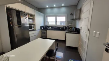 imagem 5 - Sobrado à venda no Condomínio Lagos de São Gonçalo - Alto padrão e vista privilegiada imagem 5 - Sobrado à venda no Condomínio Lagos de São Gonçalo - Alto padrão e vista privilegiada