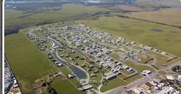 imagem 1 - Terreno a venda no condomínio Riviera, de 408m². imagem 1 - Terreno a venda no condomínio Riviera, de 408m².