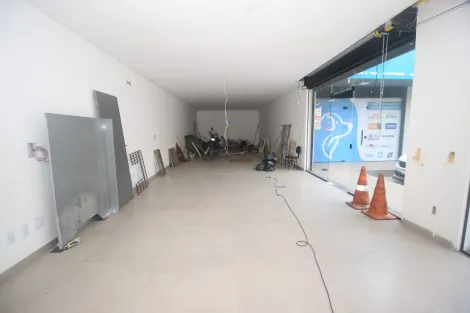 imagem 3 - Loja Comercial com Vitrine na Av. Domingos de Almeida - Alto Fluxo e Localização Estratégica imagem 3 - Loja Comercial com Vitrine na Av. Domingos de Almeida - Alto Fluxo e Localização Estratégica