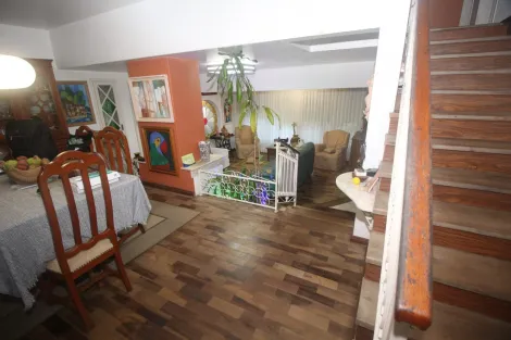imagem 1 - Sobrado mobiliado com 3 dormitórios, suíte, lareira e pátio arborizado - Próximo à praça da COHABPEL imagem 1 - Sobrado mobiliado com 3 dormitórios, suíte, lareira e pátio arborizado - Próximo à praça da COHABPEL