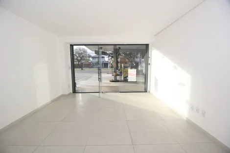 imagem 2 - Loja Comercial com Vitrine Ampla na Av. Domingos de Almeida - Alto Fluxo e Localização Estratégica imagem 2 - Loja Comercial com Vitrine Ampla na Av. Domingos de Almeida - Alto Fluxo e Localização Estratégica