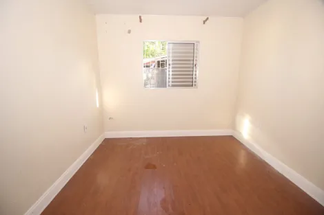 imagem 4 - Casa em Pátio Compartilhado com 2 Dormitórios na Rua Leopoldo Brod - Conforto e Praticidade nas Três Vend imagem 4 - Casa em Pátio Compartilhado com 2 Dormitórios na Rua Leopoldo Brod - Conforto e Praticidade nas Três Vend