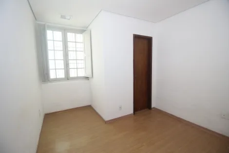 imagem 5 - Casa Versátil no Centro de Pelotas - Ideal para Morar e Trabalhar no Mesmo Espaço! imagem 5 - Casa Versátil no Centro de Pelotas - Ideal para Morar e Trabalhar no Mesmo Espaço!
