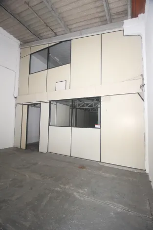 imagem 5 - Prédio Comercial/Depósito no Centro de Pelotas - Amplo Espaço e Localização Privilegiada imagem 5 - Prédio Comercial/Depósito no Centro de Pelotas - Amplo Espaço e Localização Privilegiada